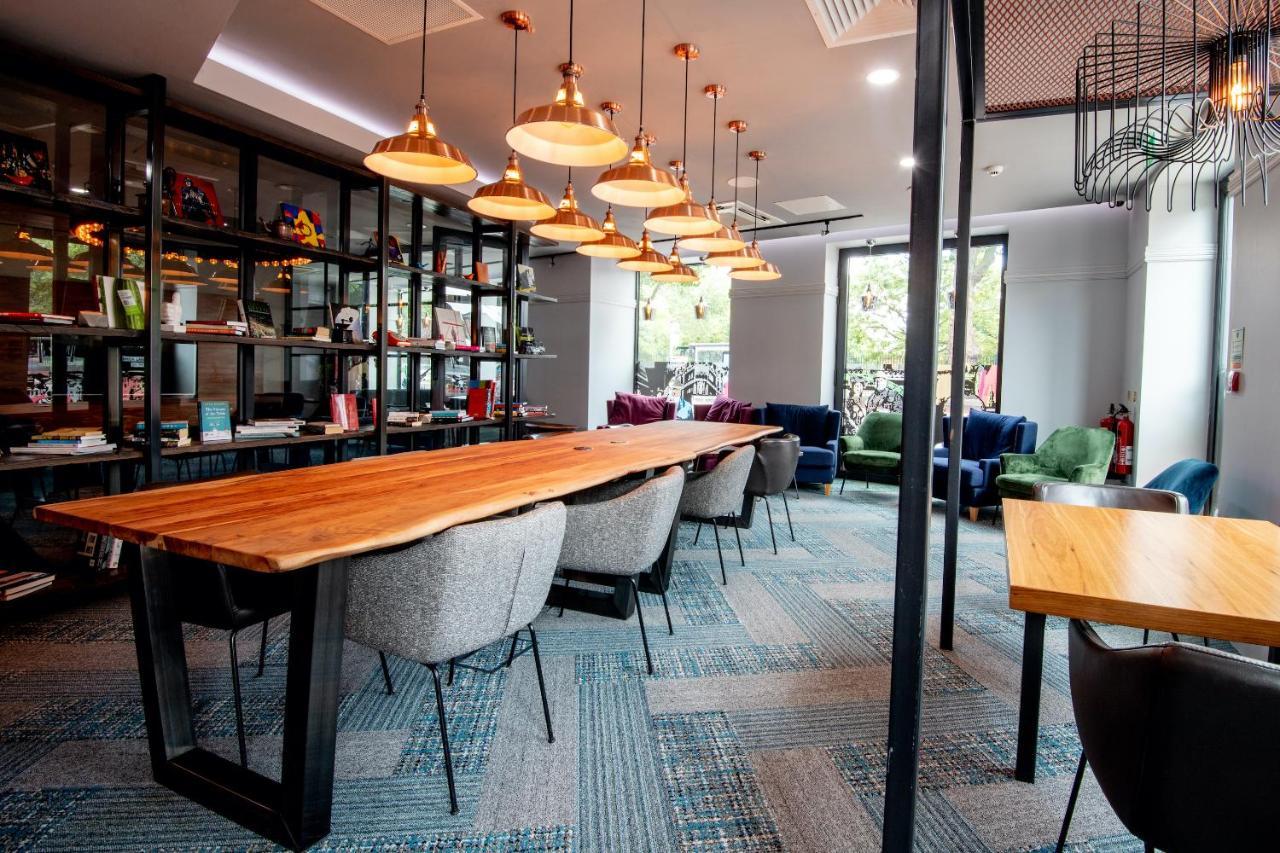 Roomzzz London Stratford Ngoại thất bức ảnh